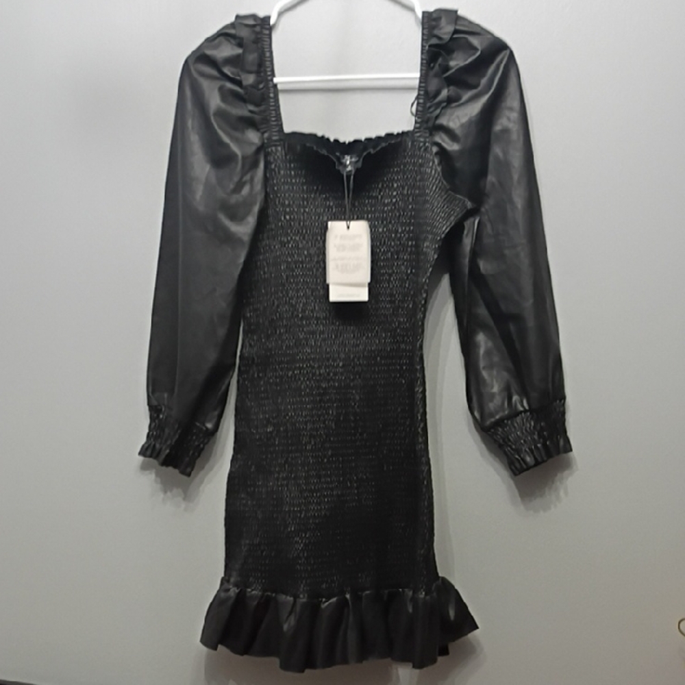 NWT 7 Of All Mankind Black Faux Leather Mini  Ruffled Bottom Dress SZ Med